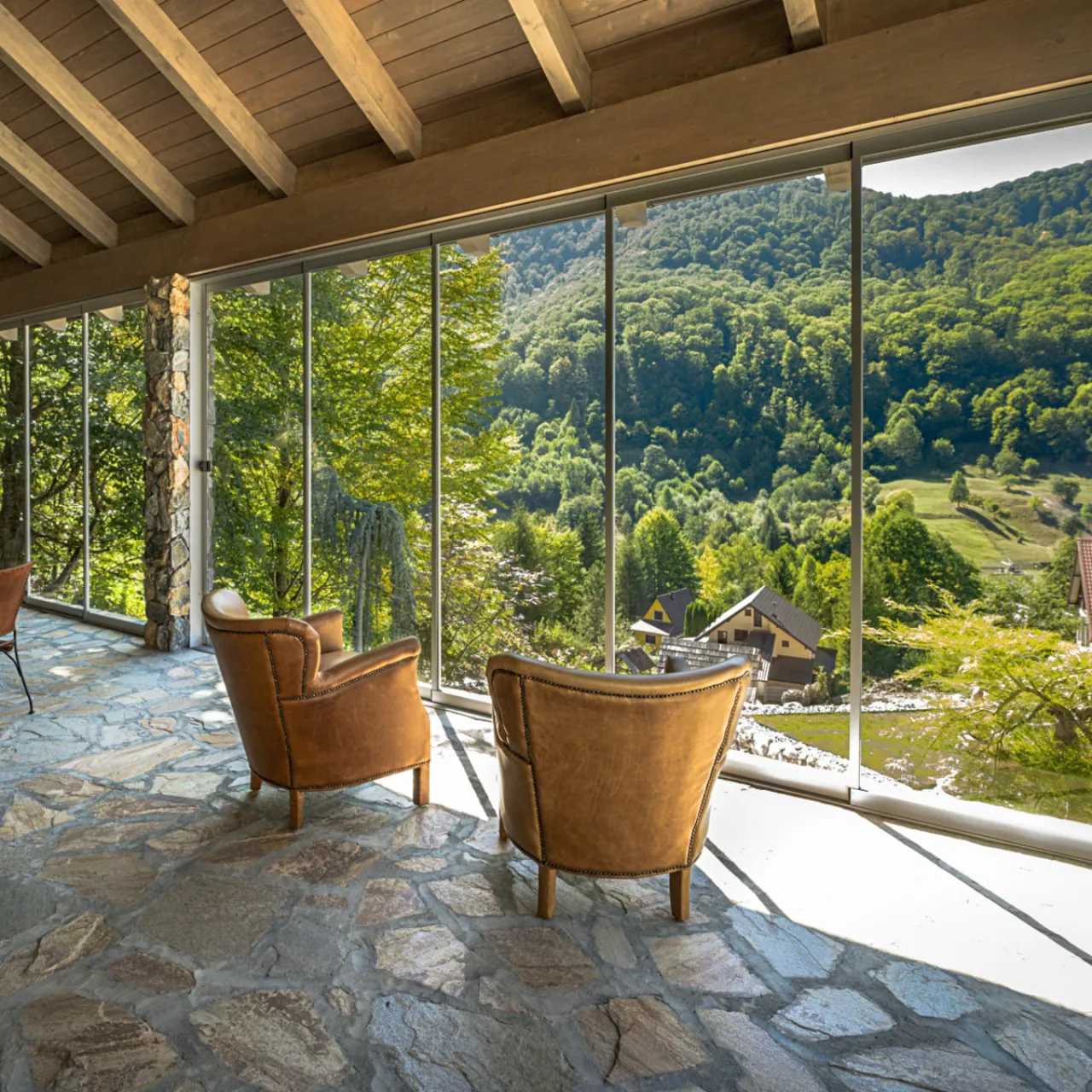 Pensiunea Vladurel- Foișorul