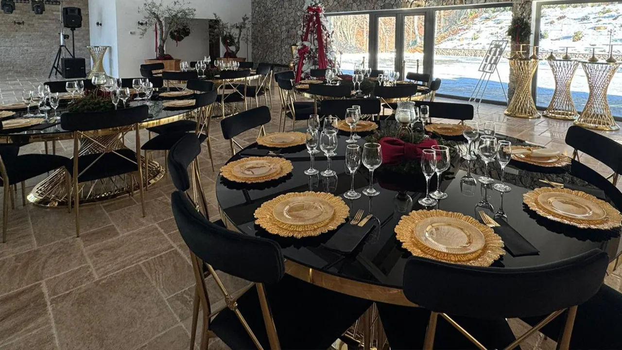 Pensiunea Vladurel - Preparate tradiționale la proțap